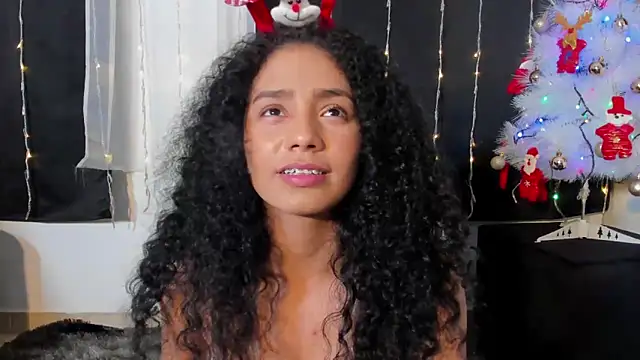 Snapshot of Dakota_M1 chatting on 24, 12, 2024 Dakota M1 online show from 24, 12, 2024