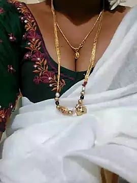 Cute-chinny online show from 18, 1, 2025