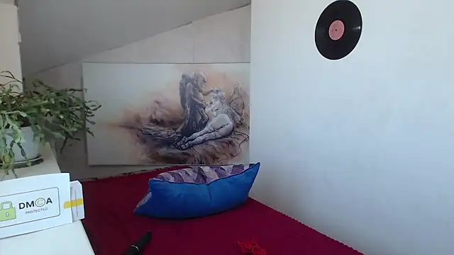 Luxuriouss s online show from 26, 9, 2025