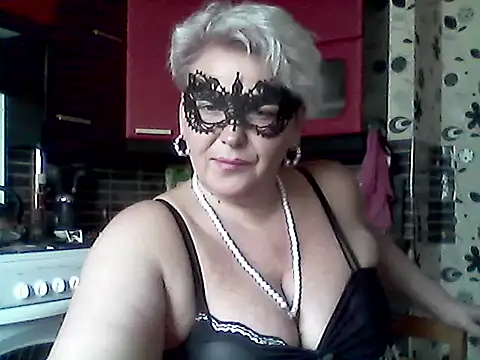 Lisa Suzie online show from 27, 3, 2026