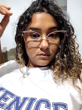 BrendaGirs online show from 28, 4, 2026