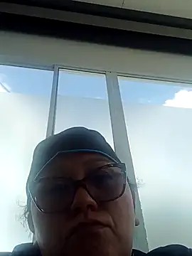 Darly Gomez online show from 6, 1, 2025