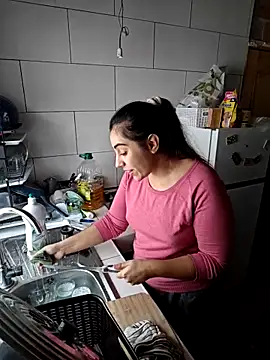 Snapshot of Ursumi1 chatting on 19, 12, 2025 Ursumi1 online show from 19, 12, 2025