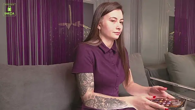 Ishtar Divine online show from 23, 2, 2025