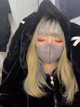 YUNA-yuna online show from 23, 12, 2024