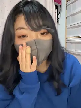 YUNA-yuna online show from 1, 2, 2025