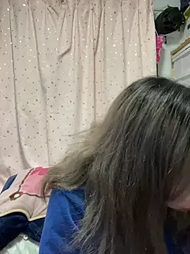 YUNA-yuna online show from 22, 3, 2025