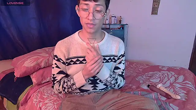 Snapshot of Sweet_c4mer0n chatting on 21, 10, 2025 Sweet c4mer0n online show from 21, 10, 2025