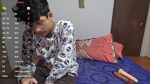 Snapshot of Sweet_c4mer0n chatting on 31, 10, 2025 Sweet c4mer0n online show from 31, 10, 2025