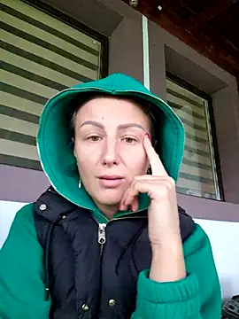 Snapshot of AudreyJoy chatting on 2, 10, 2025 AudreyJoy online show from 2, 10, 2025