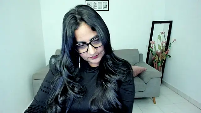 Adele Sweett online show from 20, 4, 2026