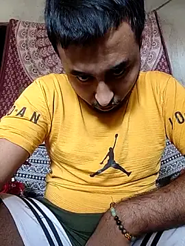 Snapshot of Rainted_Boyfriend_00x chatting on 9, 6, 2026 Rainted Boyfriend 00x online show from 9, 6, 2026