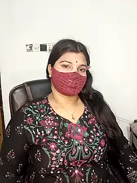 Hot-Angel  online show from 7, 1, 2026