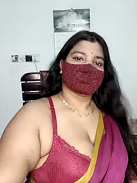 Hot-Angel  online show from 22, 4, 2026