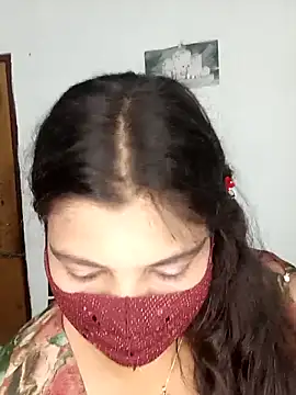 Hot-Angel  online show from 26, 4, 2026