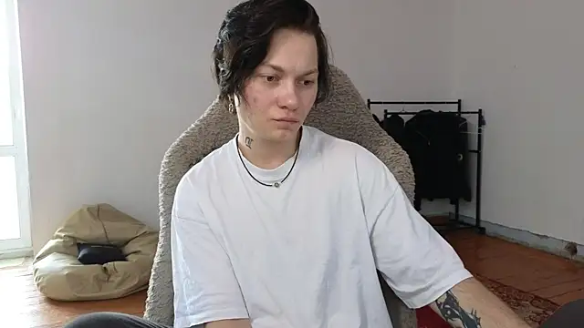 esajukyy online show from 7, 7, 2026