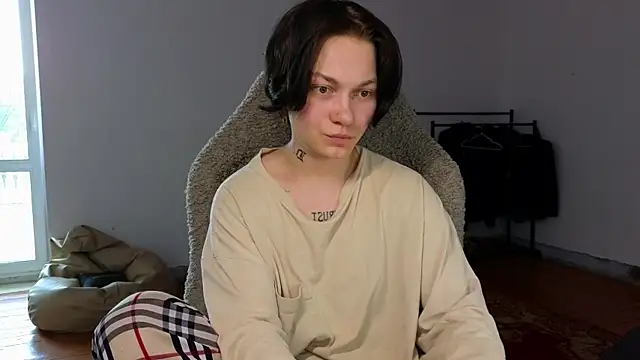 esajukyy online show from 19, 7, 2026