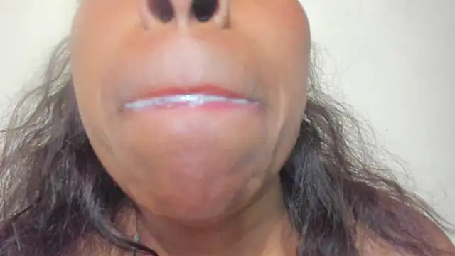 KamariaFyre online show from 7, 3, 2025