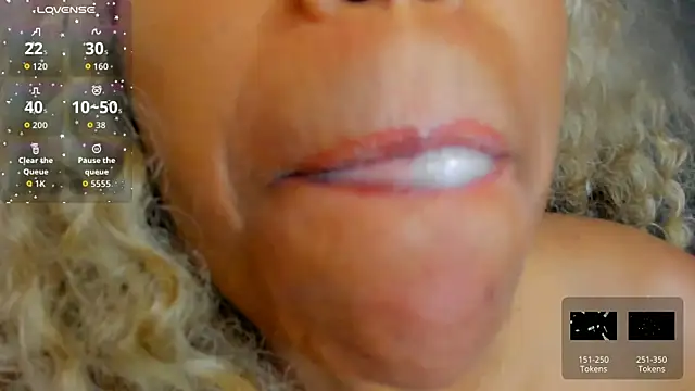 KamariaFyre online show from 24, 4, 2026