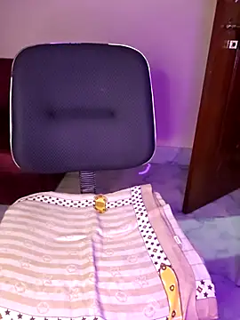 Olivia3 online show from 18, 9, 2025