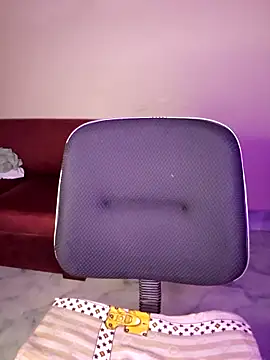 Olivia3 online show from 24, 9, 2025