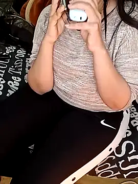 ShadiaStar online show from 20, 2, 2025