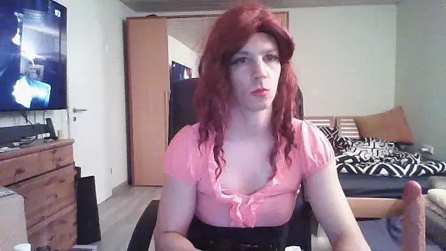 Snapshot of Kinky-Kristina chatting on 21, 10, 2025 Kinky-Kristina online show from 21, 10, 2025