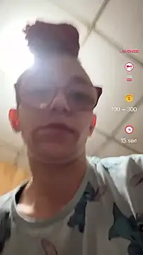 Stonermama666420 online show from 12, 2, 2026