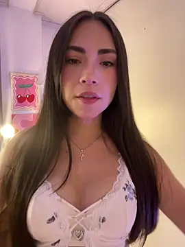 Melody 04 online show from 18, 4, 2026