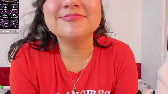 natasha adams22 online show from 30, 1, 2025