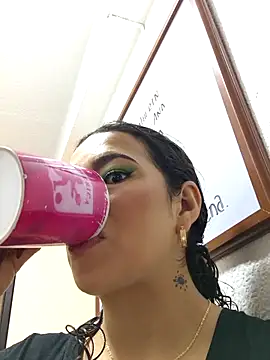 Noah Jhonson online show from 23, 4, 2026