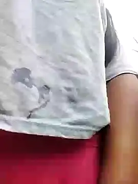 Snapshot of Danna-linyi chatting on 28, 1, 2025 Danna-linyi online show from 28, 1, 2025