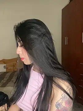 Snapshot of Zoee_t chatting on 20, 1, 2025 Zoee t online show from 20, 1, 2025