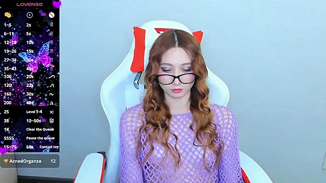 Snapshot of emily_cline chatting on 15, 9, 2025 emily cline online show from 15, 9, 2025