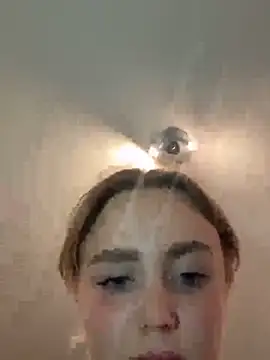 Snapshot of CherryEmmy chatting on 9, 10, 2025 CherryEmmy online show from 9, 10, 2025