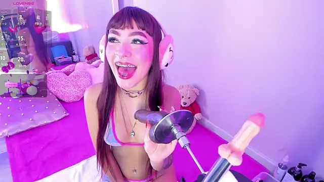 candy  monroe online show from 4, 4, 2026