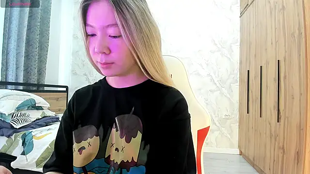 Babby Rabbit online show from 20, 4, 2026