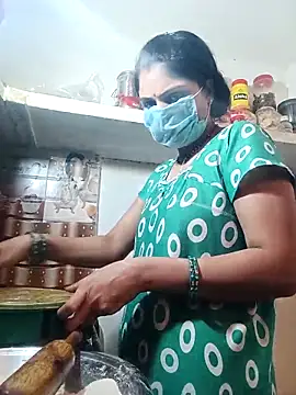 Cute-Aadhvita online show from 19, 3, 2025