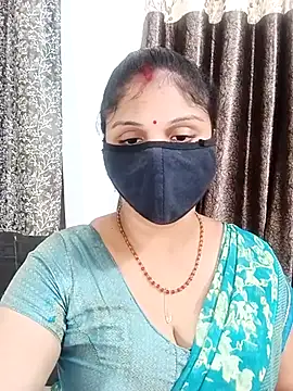 Snapshot of Cute-Aadhvita chatting on 18, 6, 2026 Cute-Aadhvita online show from 18, 6, 2026