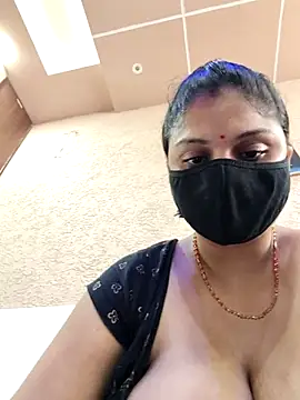 Snapshot of Cute-Aadhvita chatting on 9, 7, 2026 Cute-Aadhvita online show from 9, 7, 2026