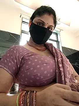 Snapshot of Cute-Aadhvita chatting on 22, 7, 2026 Cute-Aadhvita online show from 22, 7, 2026