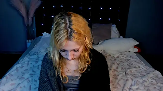 Lexy-Woorhez online show from 4, 2, 2025