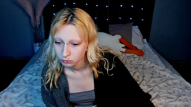 Lexy-Woorhez online show from 4, 2, 2025