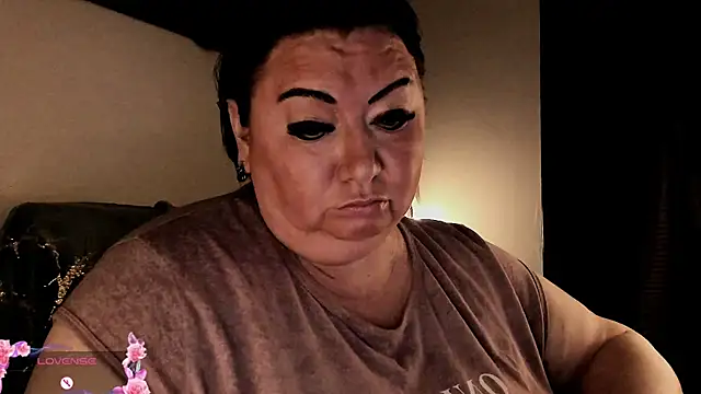 Snapshot of SexxyDreams1 chatting on 21, 9, 2025 SexxyDreams1 online show from 21, 9, 2025