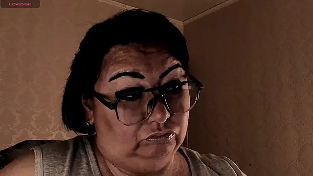 SexxyDreams1 online show from 18, 3, 2026