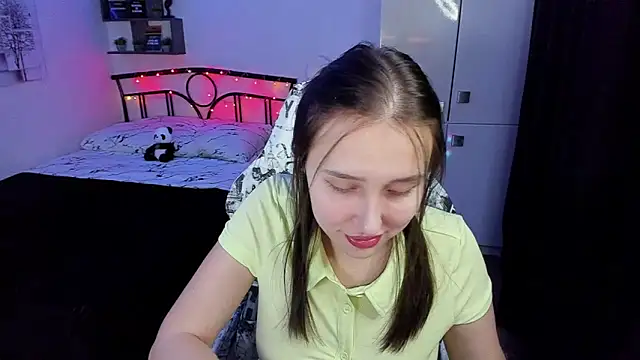 LinaTruly online show from 13, 11, 2025