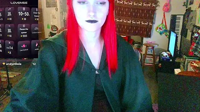 Snapshot of _hellostormy_ chatting on 12, 3, 2025 hellostormy online show from 12, 3, 2025