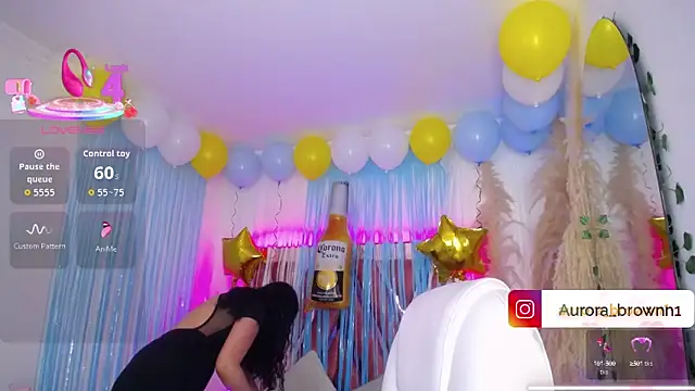 Aurora Brownn online show from 27, 9, 2025