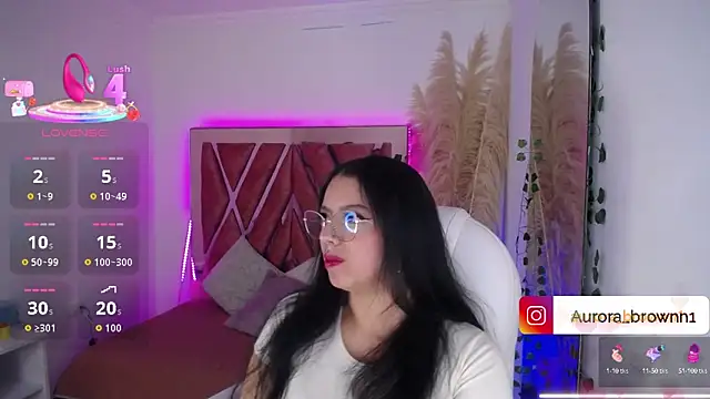 Aurora Brownn online show from 15, 10, 2025