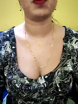 Haniya-143 online show from 28, 9, 2025